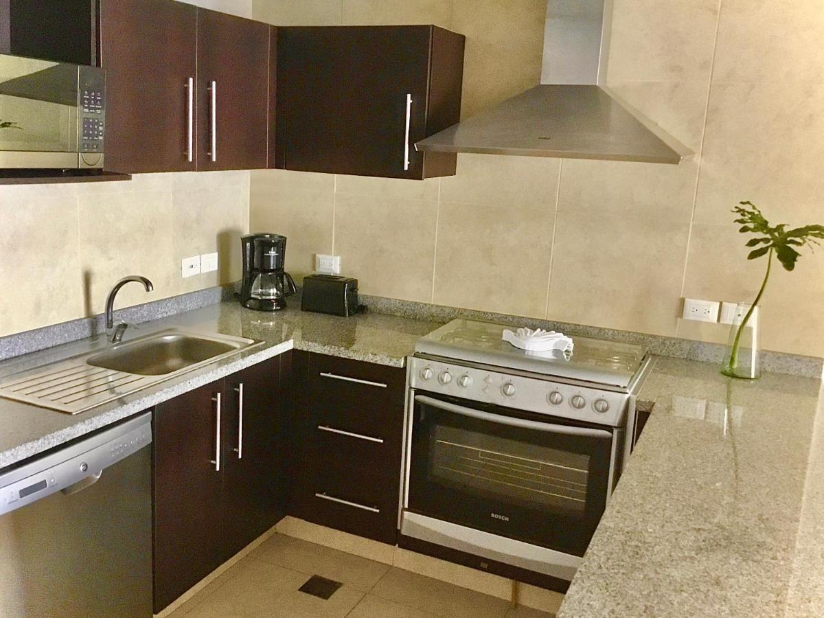Apartamentos Grand Venetian Puerto Vallarta Exterior photo